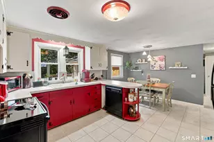 20 Frederick St, Torrington, CT 06790 - Photo 17