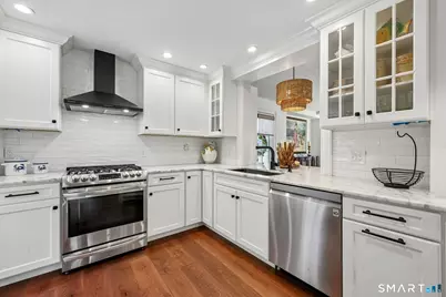 15 Lake Shore Drive, East Lyme, CT 06333 - Photo 19
