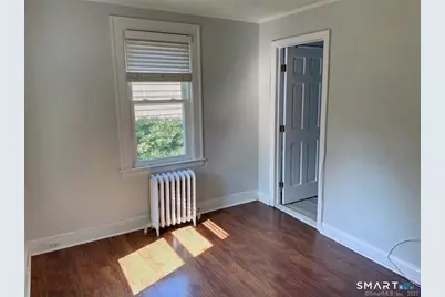 203 Toms Road, Stamford, CT 06906 - Photo 7