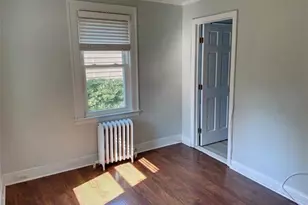 203 Toms Rd, Stamford, CT 06906 - Photo 7