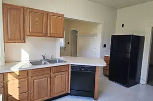 2 Tucker Ave, Watertown, CT 06779 - Photo 3