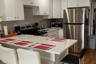 391 Coleman St, Bridgeport, CT 06604 - Photo 9
