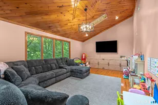 6 Ruta Dr, North Branford, CT 06472 - Photo 19
