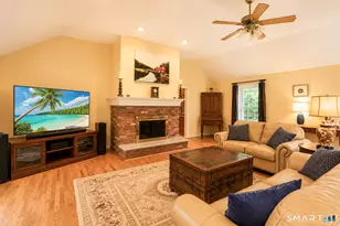 5 Stonegate Dr, Newtown, CT 06482 - Photo 17
