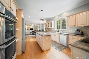 282 Laurelwood Ln, Southbury, CT 06488 - Photo 7