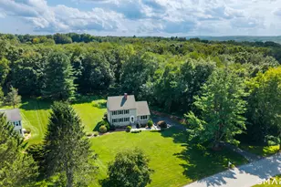 38 Clearview Dr, Newtown, CT 06482 - Photo 3