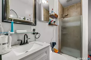 32 Union St, Seymour, CT 06483 - Photo 21