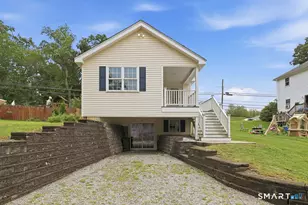 28 Tennyson Rd, East Hampton, CT 06424 - Photo 27
