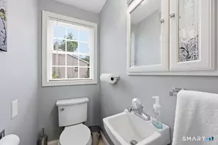 28 Tennyson Rd, East Hampton, CT 06424 - Photo 15