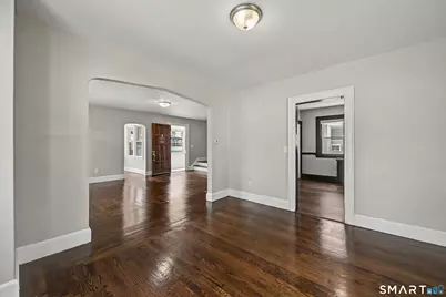 33 Maple Street, West Haven, CT 06516 - Photo 23