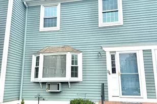 611 Ocean Ave, New London, CT 06320 - Photo 1