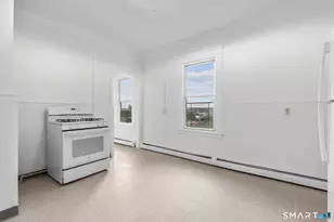 121 Wolcott St, Waterbury, CT 06705 - Photo 19