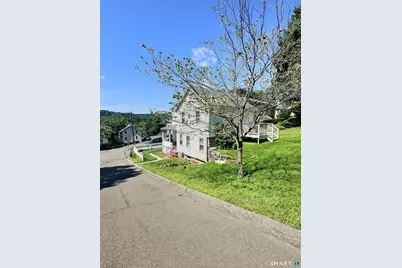 10 Washington Street, Derby, CT 06418 - Photo 15