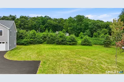 672 Vernon Street, Manchester, CT 06042 - Photo 27