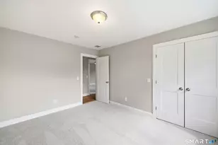 672 Vernon St, Manchester, CT 06042 - Photo 17