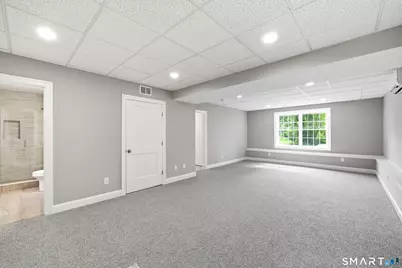 672 Vernon Street, Manchester, CT 06042 - Photo 23