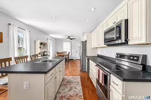 15 Laden Ave, Wallingford, CT 06492 - Photo 9
