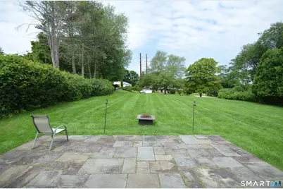 90 Colonese Road, Fairfield, CT 06825 - Photo 5