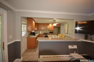 90 Colonese Rd, Fairfield, CT 06825 - Photo 11