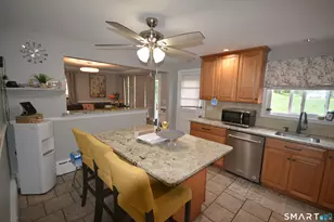 90 Colonese Rd, Fairfield, CT 06825 - Photo 13