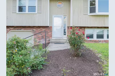 45 Riverside Road, Newtown, CT 06482 - Photo 5