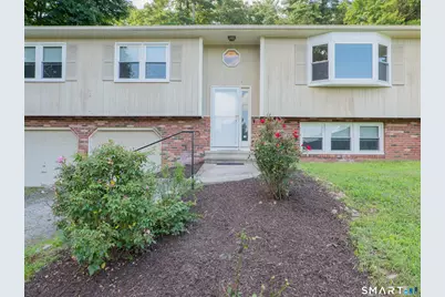 45 Riverside Road, Newtown, CT 06482 - Photo 3