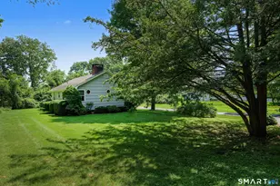 37 Beach Ave, Madison, CT 06443 - Photo 5