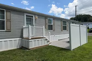 5 Sundeck Terrace, Southington, CT 06489 - Photo 15