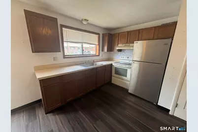 39 Horton Hill Road #6G, Naugatuck, CT 06770 - Photo 7