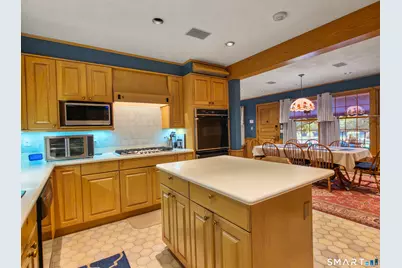 132 Roslyn Drive, New Britain, CT 06052 - Photo 13