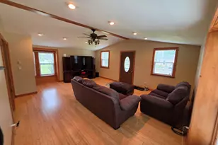 85 Robertson Ave, Killingly, CT 06239 - Photo 7