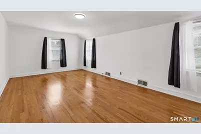 274 Mount Pleasant Avenue, Stratford, CT 06614 - Photo 13