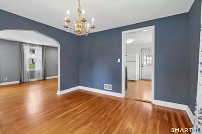 274 Mount Pleasant Avenue, Stratford, CT 06614 - Photo 9