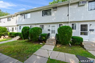 71 Bentwood Dr, Waterbury, CT 06705 - Photo 3