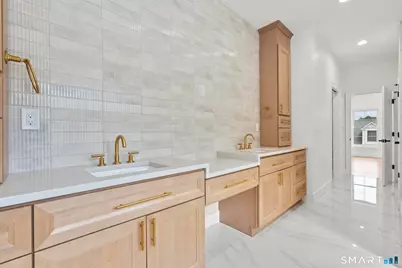 75 Fillow Street, Norwalk, CT 06850 - Photo 23