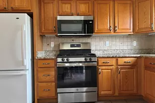 511 Elm St, North Haven, CT 06473 - Photo 3