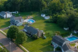 16 Brockett Farm Rd, North Haven, CT 06473 - Photo 13