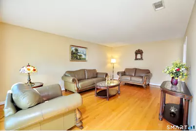 87 Gilbert Lane, South Windsor, CT 06074 - Photo 5