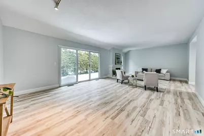 170 Heritage Village #B, Southbury, CT 06488 - Photo 5