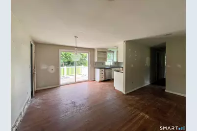 124 Bel Aire Circle, Windsor Locks, CT 06096 - Photo 19