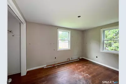124 Bel Aire Circle, Windsor Locks, CT 06096 - Photo 13