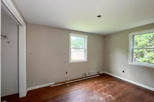 124 Bel-Aire Cir, Windsor Locks, CT 06096 - Photo 13