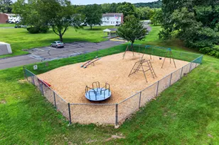 1081 New Haven Rd, Naugatuck, CT 06770 - Photo 13