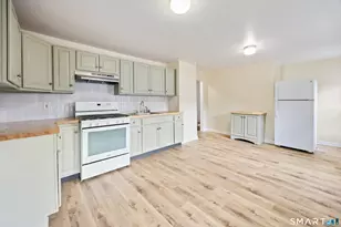 226 Meadow St, Naugatuck, CT 06770 - Photo 1