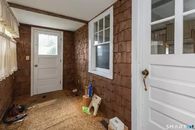 327 Anna Avenue, Waterbury, CT 06708 - Photo 19