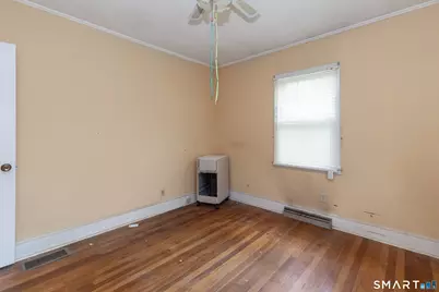 327 Anna Avenue, Waterbury, CT 06708 - Photo 9