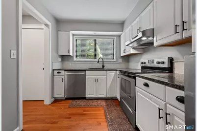 2 Shagbark Lane #2, Woodbury, CT 06798 - Photo 3