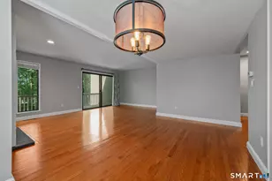 2 Shagbark Ln, Woodbury, CT 06798 - Photo 9