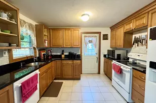 6 Linda Ln, Plainfield, CT 06374 - Photo 5