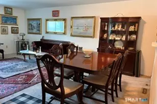 21 E Gate Ln, Hamden, CT 06514 - Photo 9
